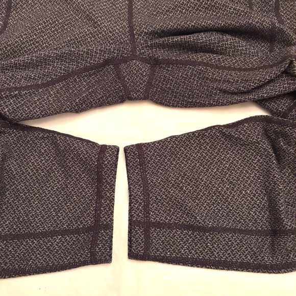 NWOT Athleta leggings crop Naylon blend black gray SZ L - Picture 9 of 10